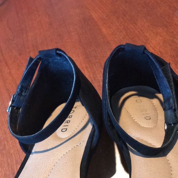 Torrid black flats shoes size 10W - Picture 12 of 14